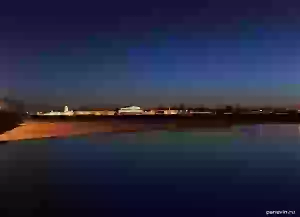 Нева и Стрелка Васильевского острова фото - Ночной город, СПб