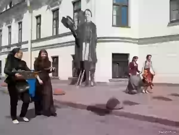 Girls with a basket photo - Day of Dostoevsky