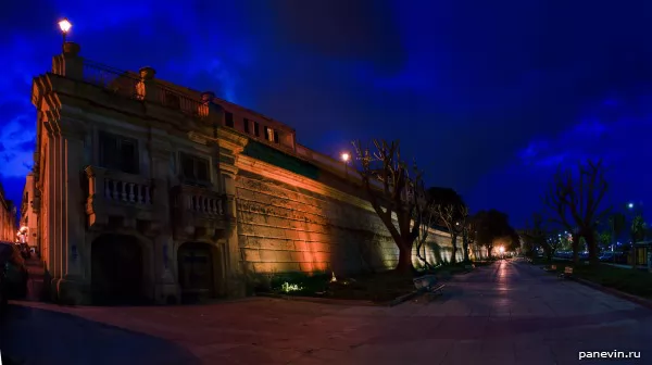 Крепостная стена Палермо