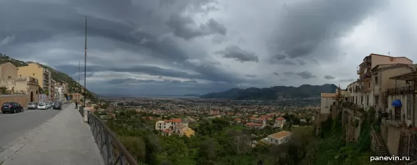 Панорама Монреале и Палермо