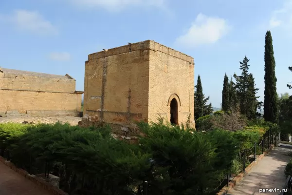 Roman ruins near Oratorija Falarisa — Agrigento