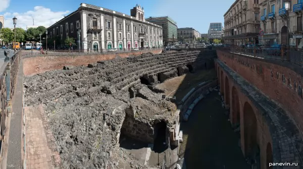 Roman amphitheatre, Catania