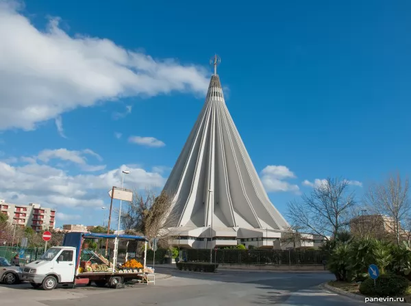 Temple of Our Lady of Tears, Syracuse