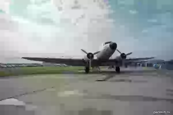 DC-3 photo - MAKS-2015