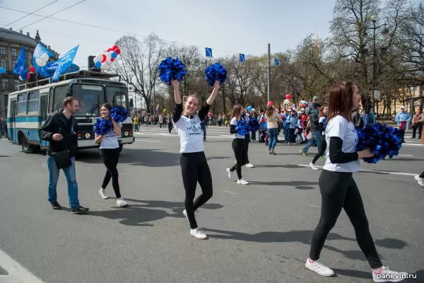 Девчонки