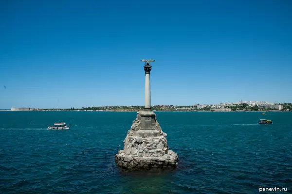 Monument to the Flooded ships, photo — Sevastopol