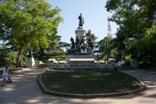 Monument of Totleben, photo — Sevastopol