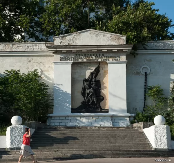 Monument to participants of revolt of 1905, — Sevastopol