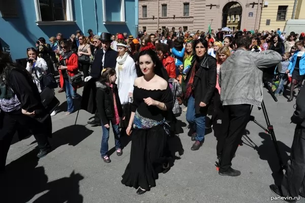 Procession of literary heroes