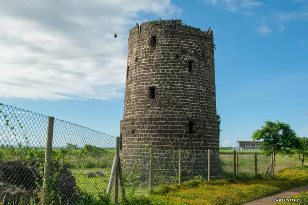 Старинная башня