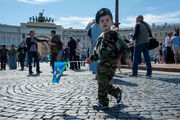 Юный десантник фото - День ВДВ