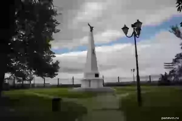 Памятник Софийскому полку фото - Смоленск