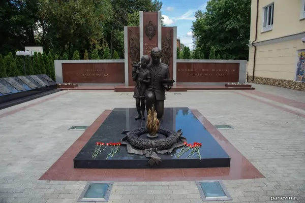 Monument to Soldiers of the Law and order