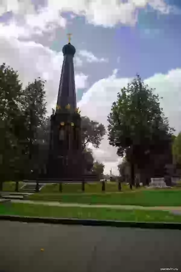 Памятник защитникам Смоленска 1812 года фото - Смоленск