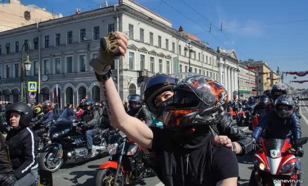 Motorcyclists made selfie, for memory