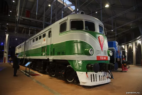 Diesel locomotive TE2-414