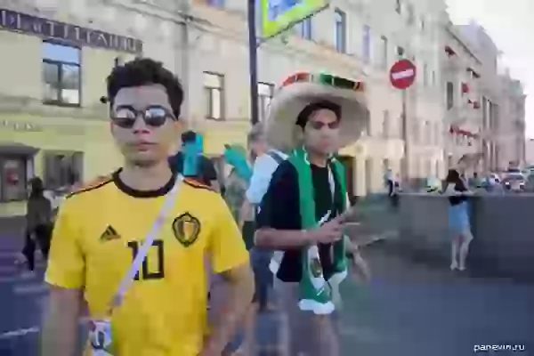 Belgian fan and fan from Mexico photo - Soccer World Cup 2018