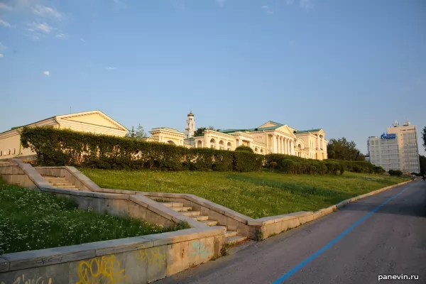 Former manor Kharitonovs-Rastorguevs