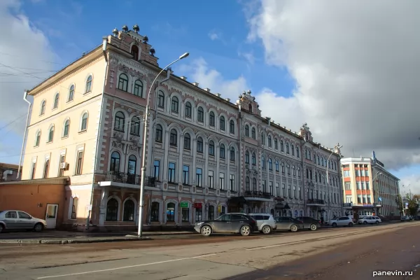 Former building of the hotel Golden Anchor