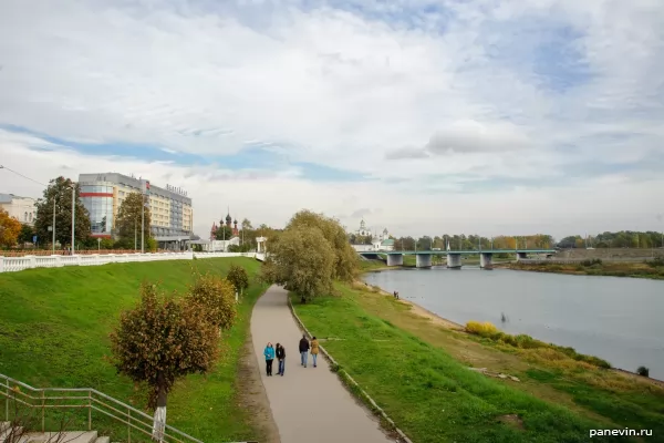 Embankment of the river Kotorosl