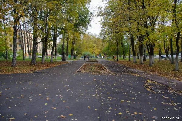 Октябрьский сквер