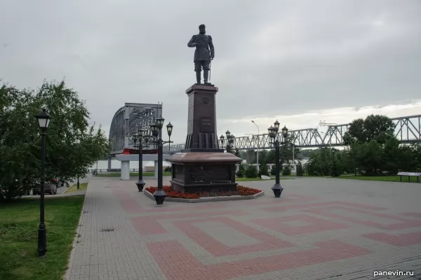 Monument to Alexander III photos - Novosibirsk