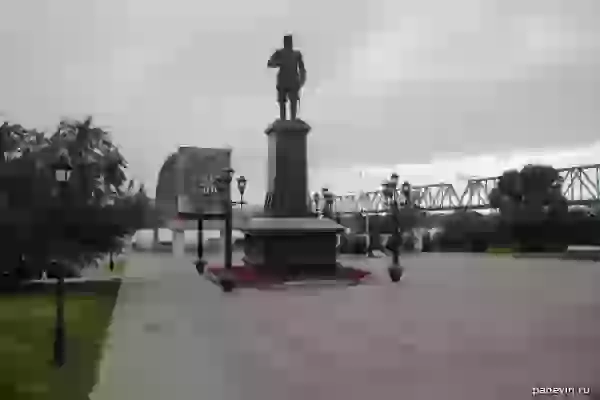 Monument to Alexander III photo - Novosibirsk