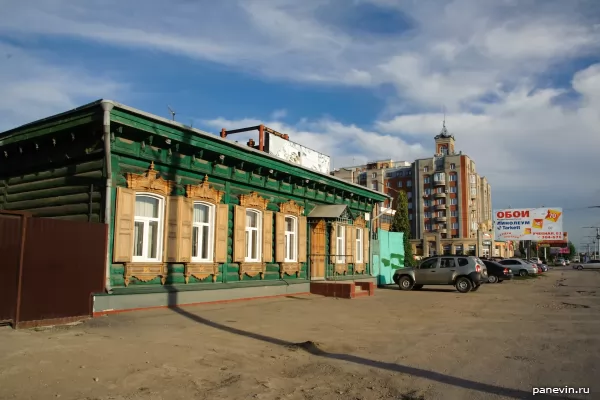 Old wooden house, 73 Marshal Zhukov st. 