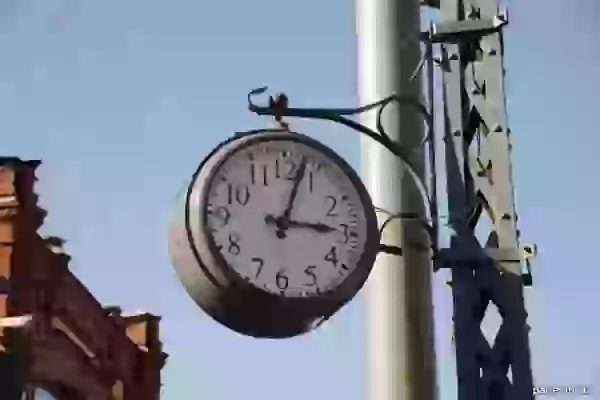 Street clocks photo - Details