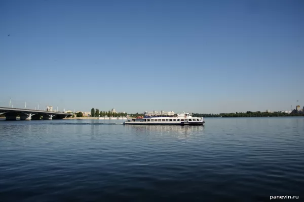 The motor ship "Moscow-16"