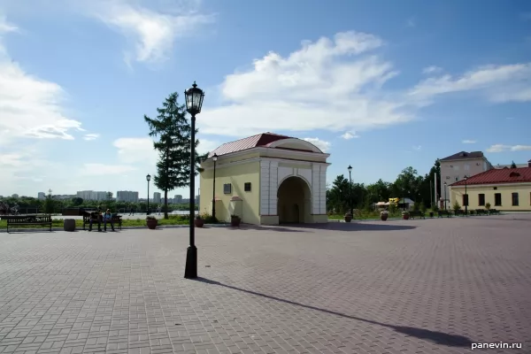 Tobolsk Gate