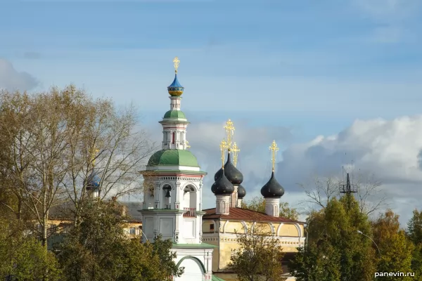 Церкви Димитрия Прилуцкого и Успения Пресвятой Богородицы