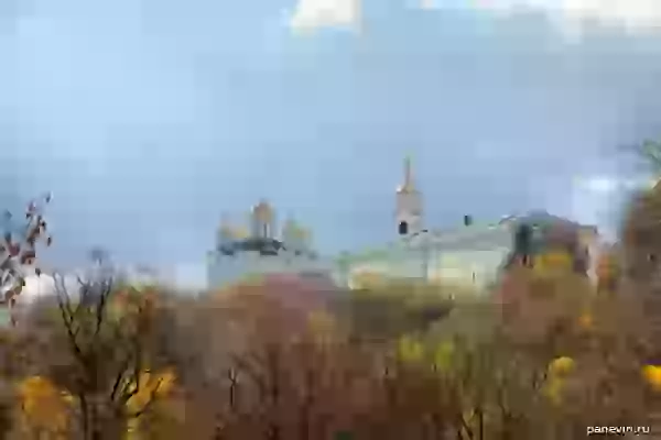 Вид на Успенский собор и здание губернских присутственных мест фото - Владимир