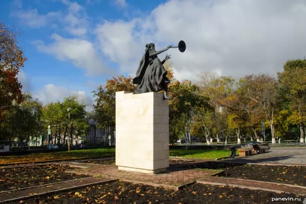  Sculpture at the Vologda Drama Theater 