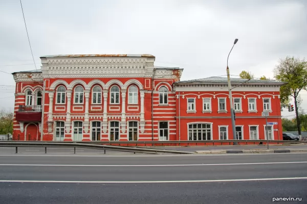 The building of the former Nikolaev orphanage