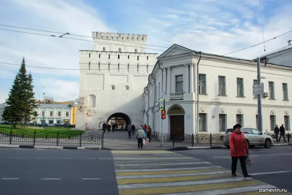 Znamenskaya (Vlasyevskaya) Tower