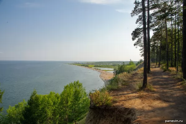 Shore of Baikal photo - Severobaykalsk