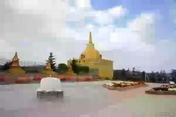 Буддийская Ступа фото - Улан-Удэ