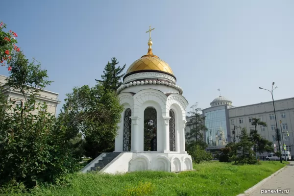Chapel-monument on the site of the destroyed cathedral in the name of the Kazan Icon of the Mother of God