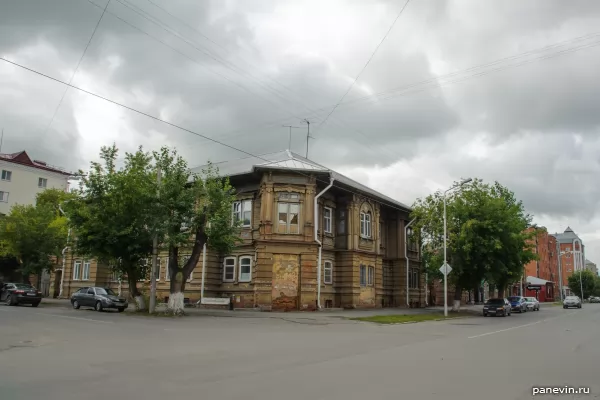 Дом А. И. Кочешева