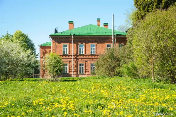 The main house of the estate "Assumption"