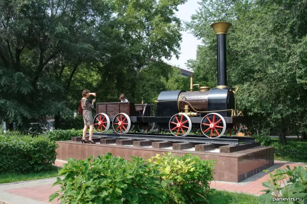 Layout of the Cherepanov steam locomotive photo - Krasnoyarsk