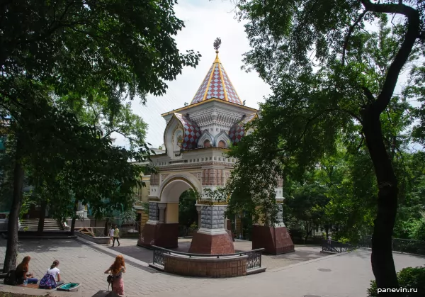 Nikolaev Triumphal Gate