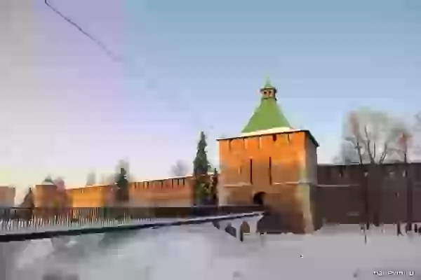 Никольская и Коромыслова башни фото - Нижегородский кремль