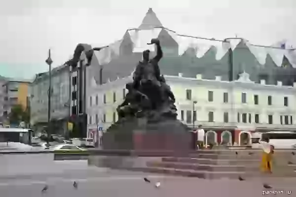 Памятник борцам за власть Советов