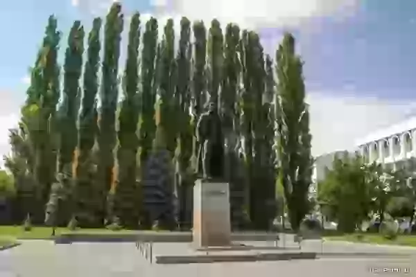 Памятник Дзержинскому фото - Уфа