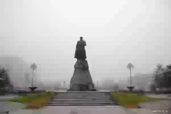 Памятник Ерофею Павловичу Хабарову фото - Хабаровск