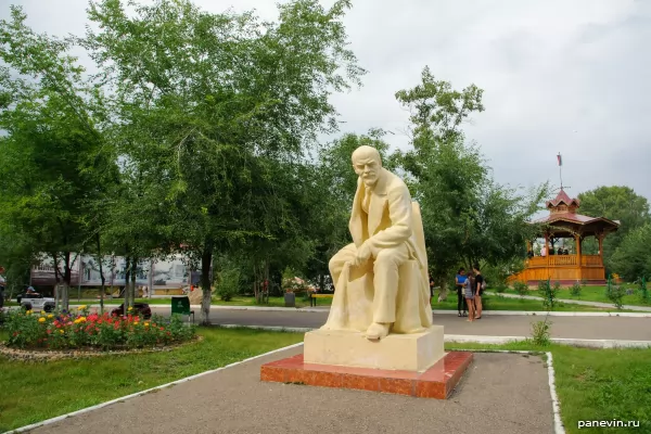 Lenin monument