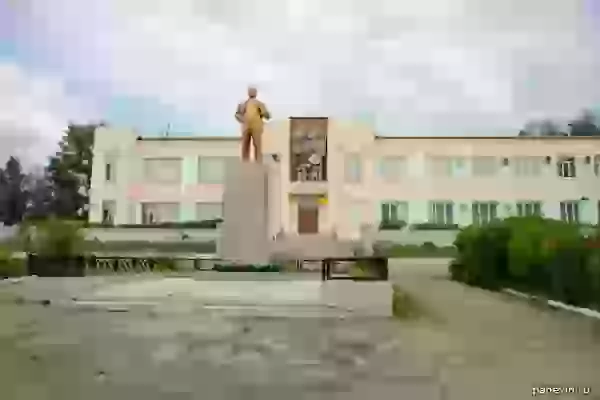 Памятник Ленину фото - Улан-Удэ