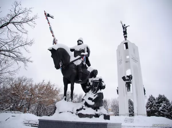 Monument to the warrior monk Alexander Peresvet and the narrator Boyan photo - Bryansk